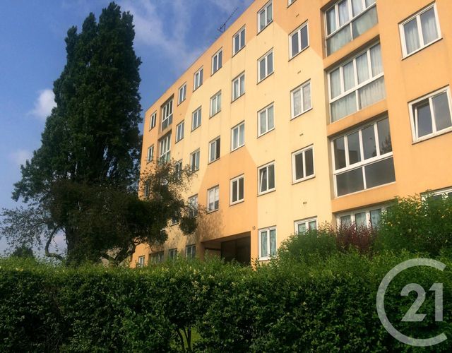 Appartement F2 à louer - 2 pièces - 41.0 m2 - SOISY SOUS MONTMORENCY - 95 - ILE-DE-FRANCE - Century 21 Val-Ombreux