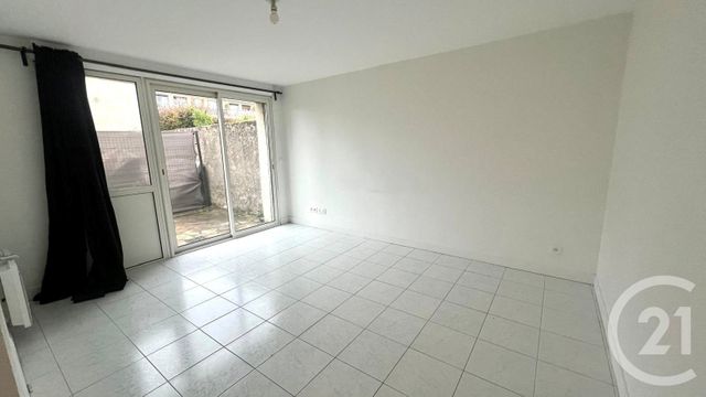 Appartement F3 à louer - 3 pièces - 54.31 m2 - HERBLAY - 95 - ILE-DE-FRANCE - Century 21 Val-Ombreux