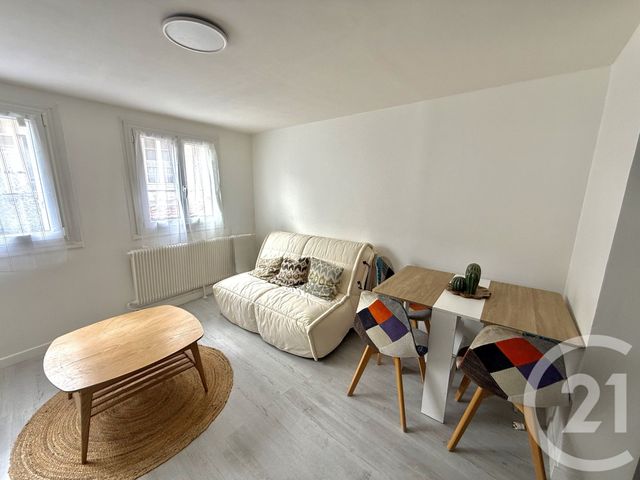 Appartement Studio à louer - 1 pièce - 20.8 m2 - CONFLANS STE HONORINE - 78 - ILE-DE-FRANCE - Century 21 Val-Ombreux