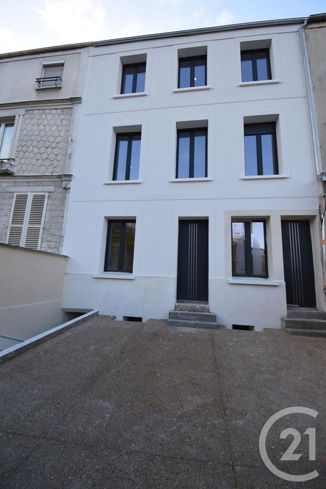 Appartement F1 à louer - 1 pièce - 22.9 m2 - SOISY SOUS MONTMORENCY - 95 - ILE-DE-FRANCE - Century 21 Val-Ombreux