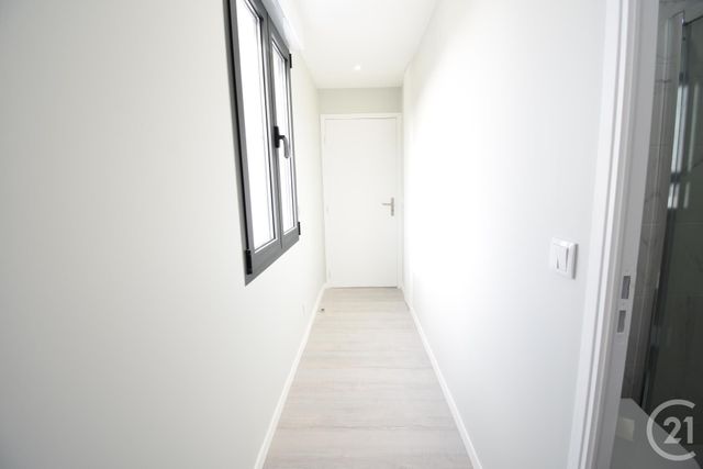 Appartement F1 à louer - 1 pièce - 22.9 m2 - SOISY SOUS MONTMORENCY - 95 - ILE-DE-FRANCE - Century 21 Val-Ombreux