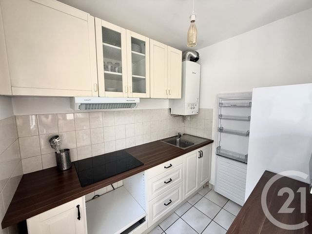 Appartement Studio à louer - 1 pièce - 29.99 m2 - CONFLANS STE HONORINE - 78 - ILE-DE-FRANCE - Century 21 Val-Ombreux