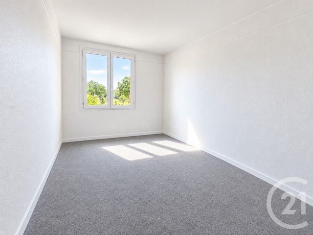 Appartement F3 à vendre - 3 pièces - 52.38 m2 - SOISY SOUS MONTMORENCY - 95 - ILE-DE-FRANCE - Century 21 Val-Ombreux