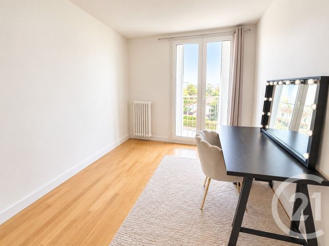 Appartement à louer - 4 pièces - 73.31 m2 - SANNOIS - 95 - ILE-DE-FRANCE - Century 21 Val-Ombreux