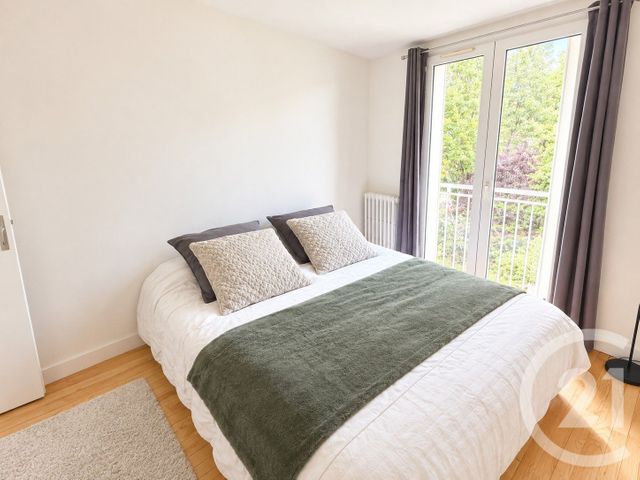 Appartement à louer - 4 pièces - 73.31 m2 - SANNOIS - 95 - ILE-DE-FRANCE - Century 21 Val-Ombreux