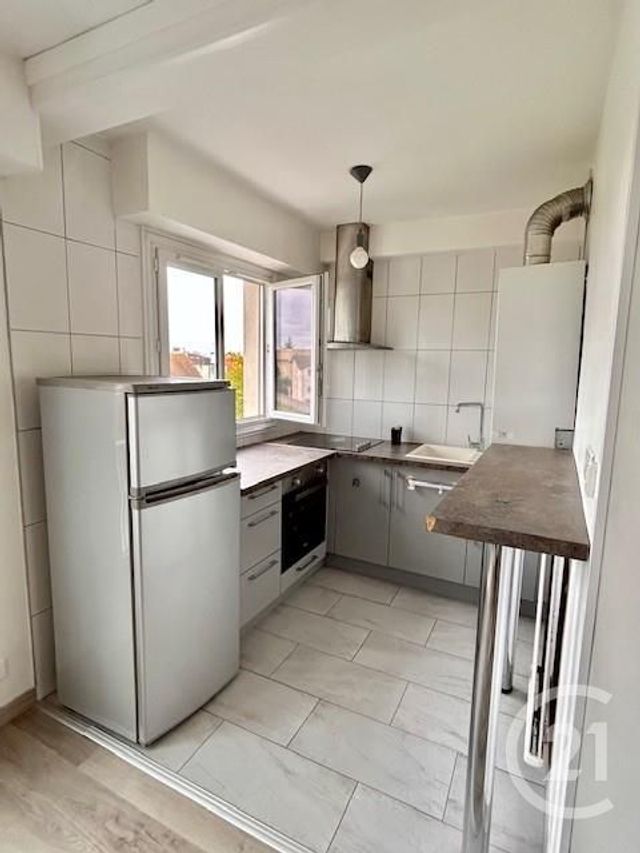 Appartement Studio à louer - 1 pièce - 27.67 m2 - CONFLANS STE HONORINE - 78 - ILE-DE-FRANCE - Century 21 Val-Ombreux