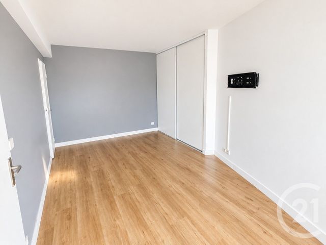 Appartement F2 à louer - 2 pièces - 45.72 m2 - SOISY SOUS MONTMORENCY - 95 - ILE-DE-FRANCE - Century 21 Val-Ombreux